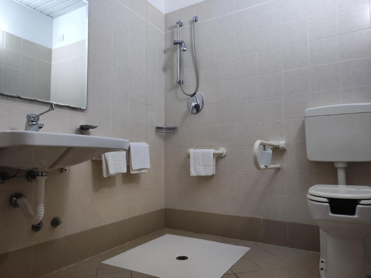 Hotel Industria Бреша Екстериор снимка