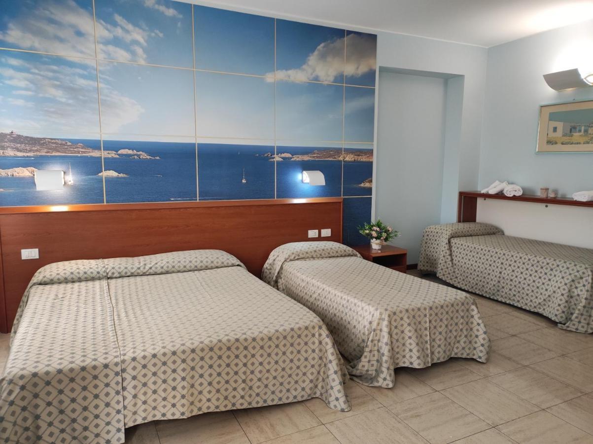 Hotel Industria Бреша Екстериор снимка