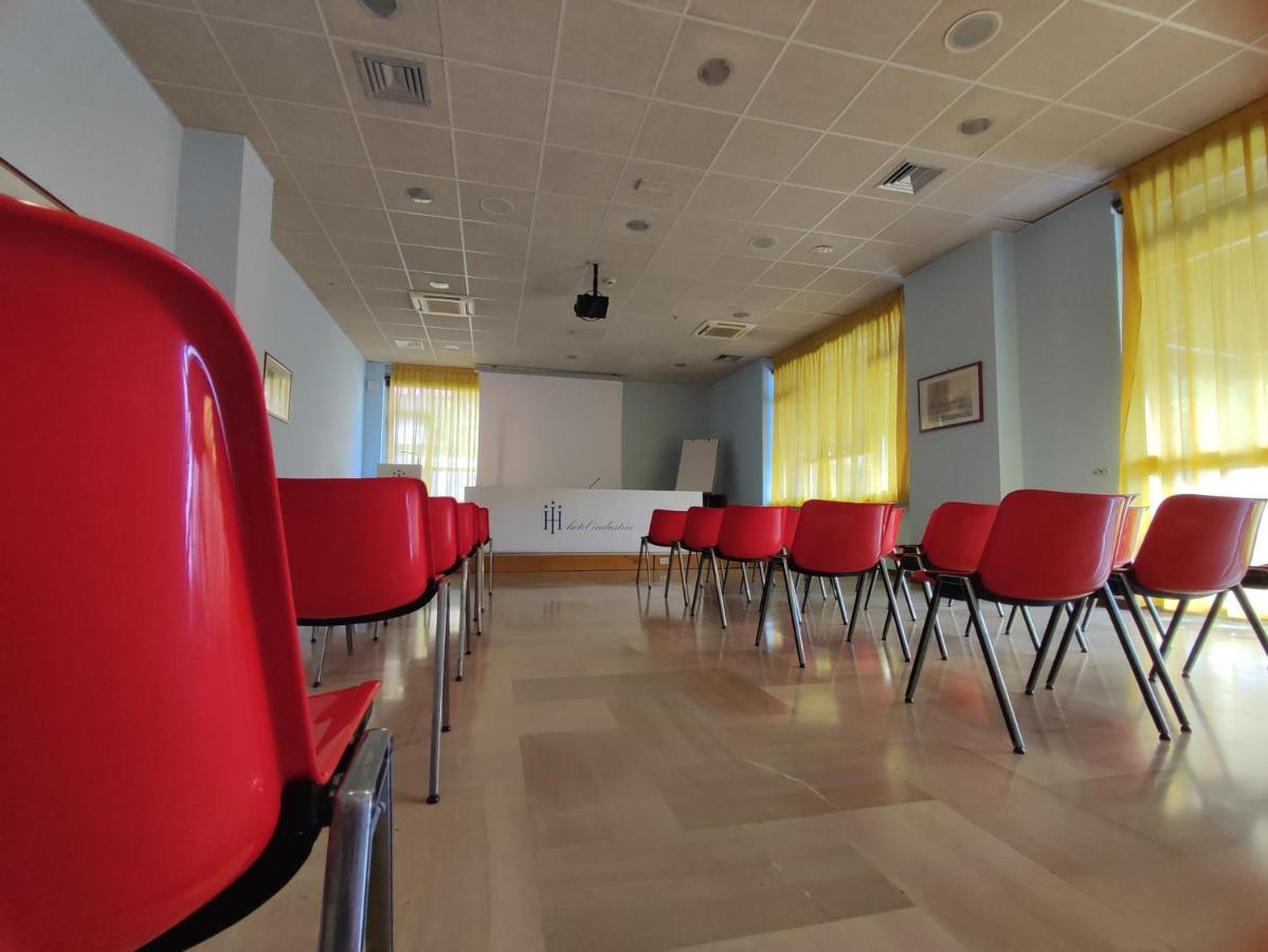 Hotel Industria Бреша Екстериор снимка